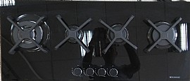 ������ �� 4 ����� BLACKPUNT ���� 92 �"� ������� ������ ����� ����� ������ �����  ��� BL-913STRIP